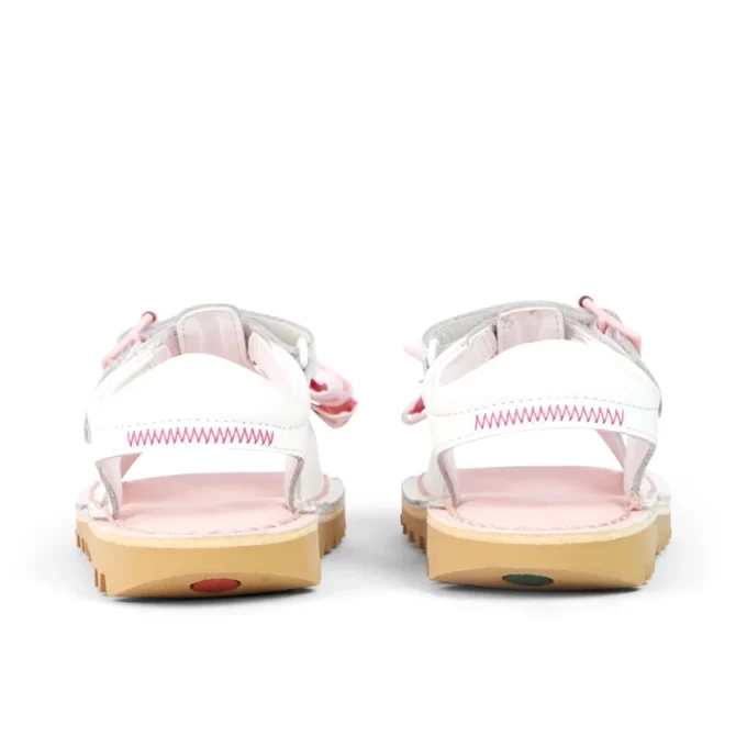 Kick Sandal für kleine Mädchen aus Leder, weiß Kick Sandal für kleine Mädchen aus Leder, weiß