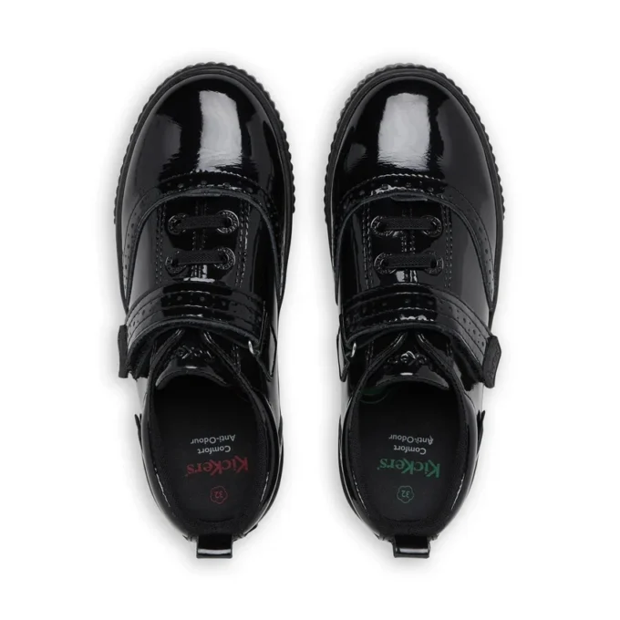 Tovni Brogue-Schuh für Mädchen aus schwarzem Lackleder Tovni Brogue-Schuh für Mädchen aus schwarzem Lackleder